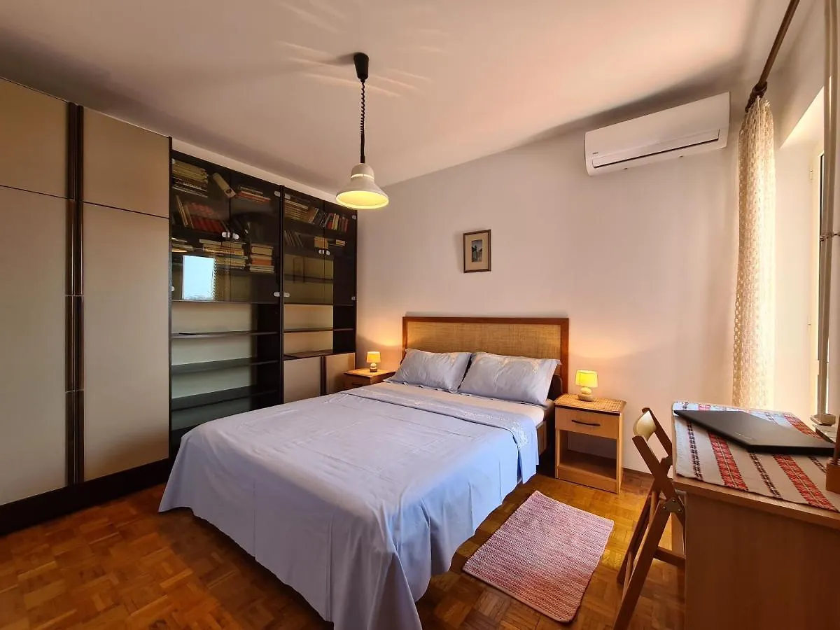 Apartments Ruzica 743 Pomer