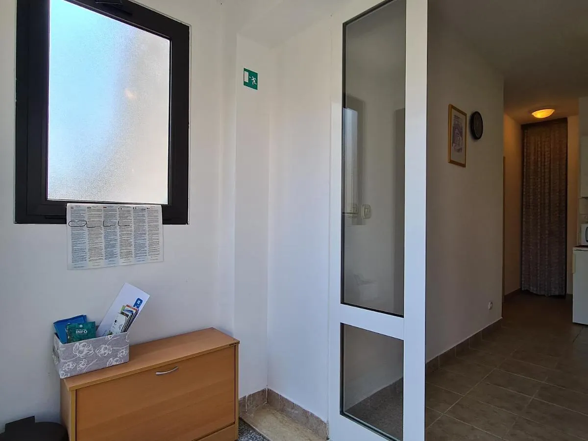 Apartments Ruzica 743 Pomer